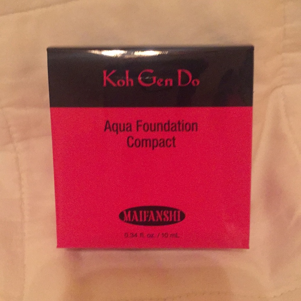 NWB Koh Gen Do Aqua Foundation Compact